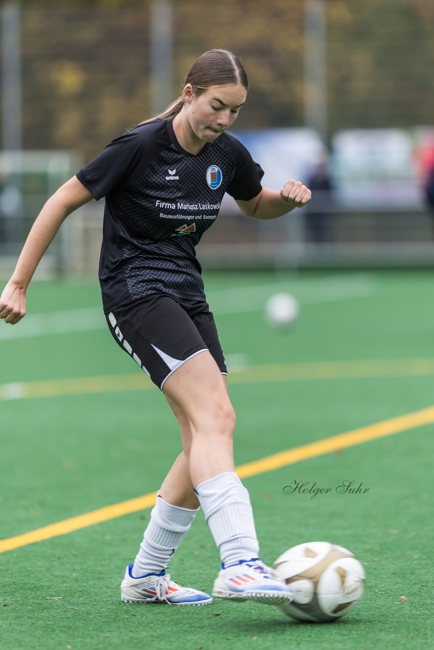 Bild 104 - wCJ VfL Pinneberg - Eimsbuettler TV : Ergebnis: 0:3